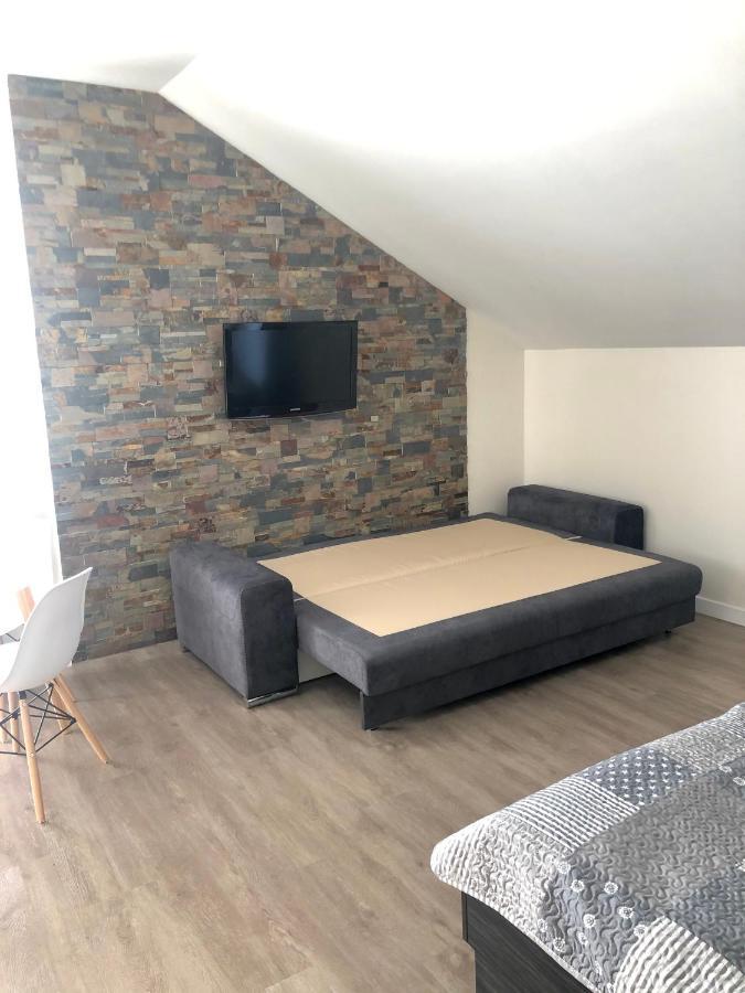 Apartamentai Klaipeda-Studijos Tipo Butukai Exterior photo